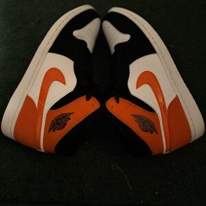 Nike Air Jordan 1 Shattered Backboard Mid